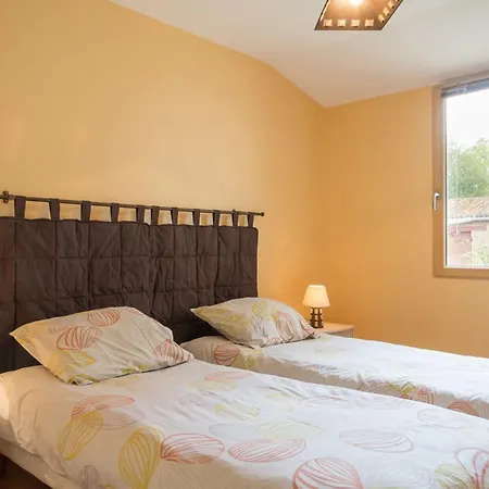 Familial En Foret Avec Jardin Clos, A 15 Km De Nantes, Equipements Complets Pour Un Sejour Ideal - Fr-1-306-807 * Vertou